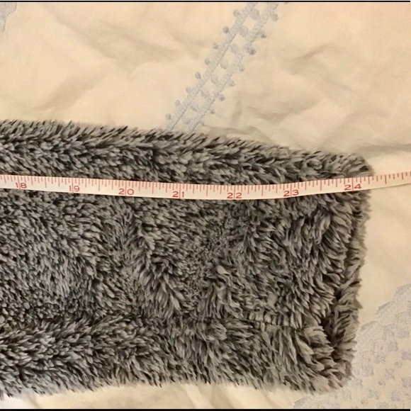 RBX Women’s Sherpa Hoodie - Picture 3 of 5